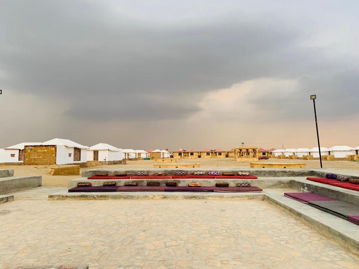 Serendipity Desert Camp&Resort Jaisalmer Exteriör bild